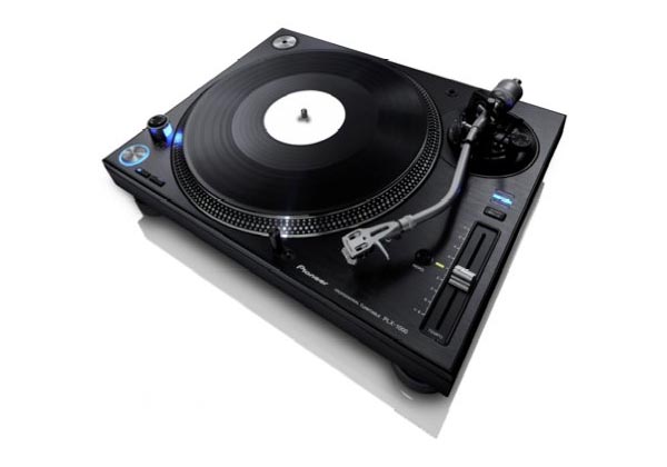 Pioneer DJ présente sa platine vinyle PLX-1000