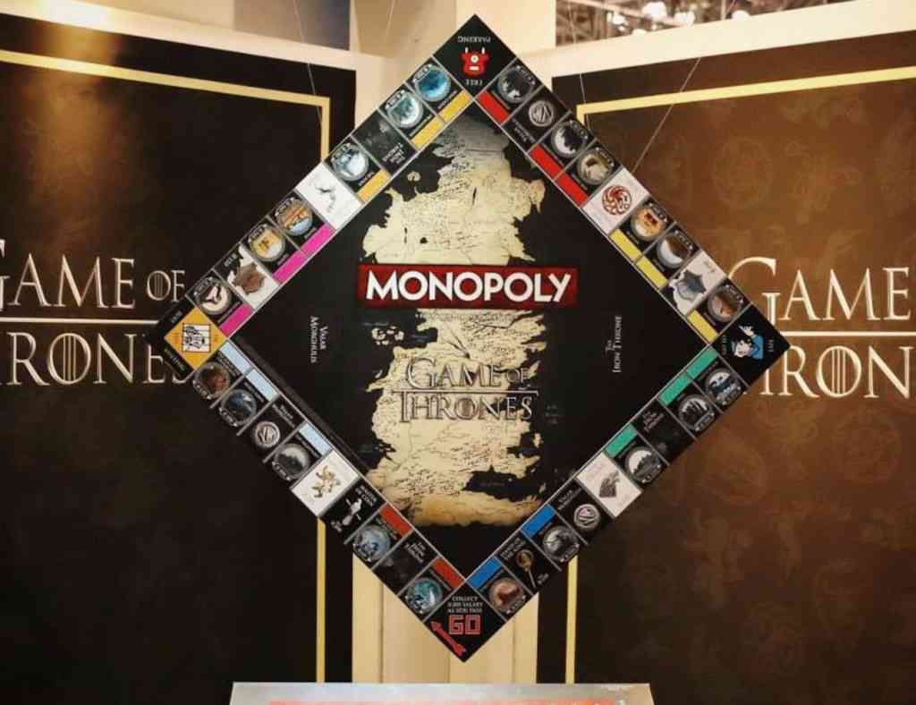 Monopoly-Game-of-Thrones-Collectors-Edition-Board-Game-01