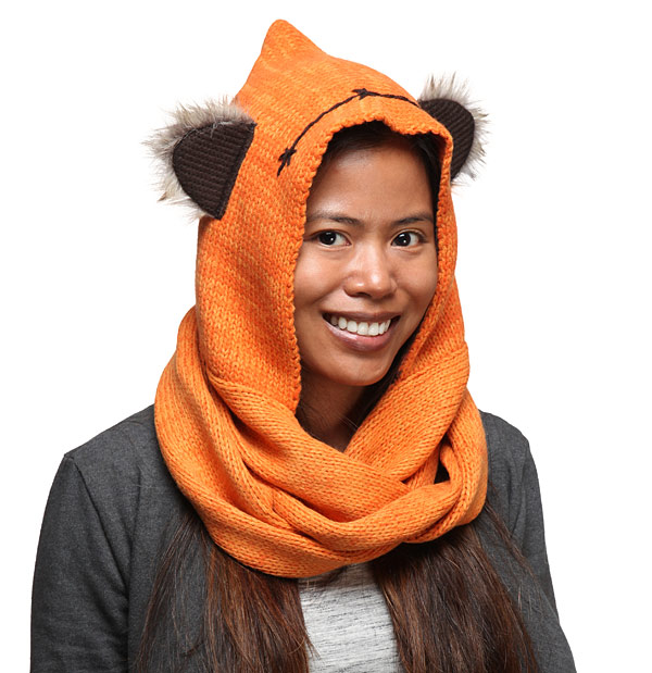 Star-Wars-Ewok-Knit-Hooded-Scarf