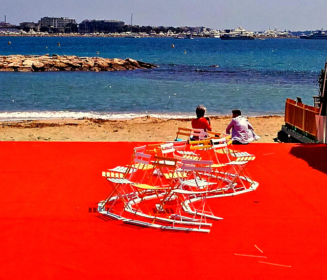 Instantané de Cannes : Un dimanche sous le soleil, exactement !