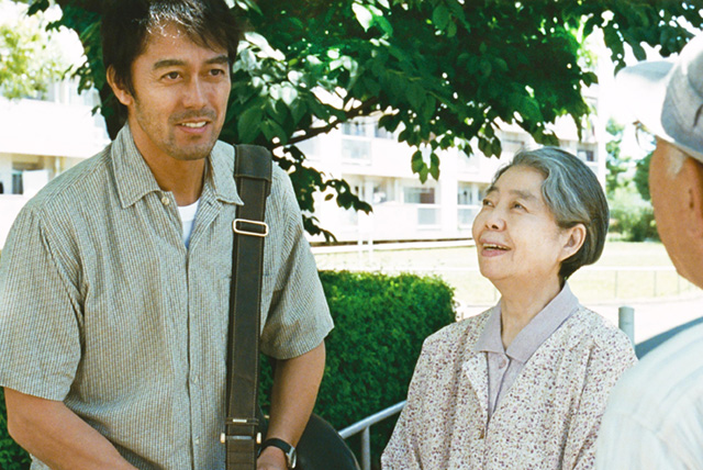 Instantané de Cannes : Goksung (Hors Compétition) et Umi yorimo mada fukaku (Un Certain Regard)